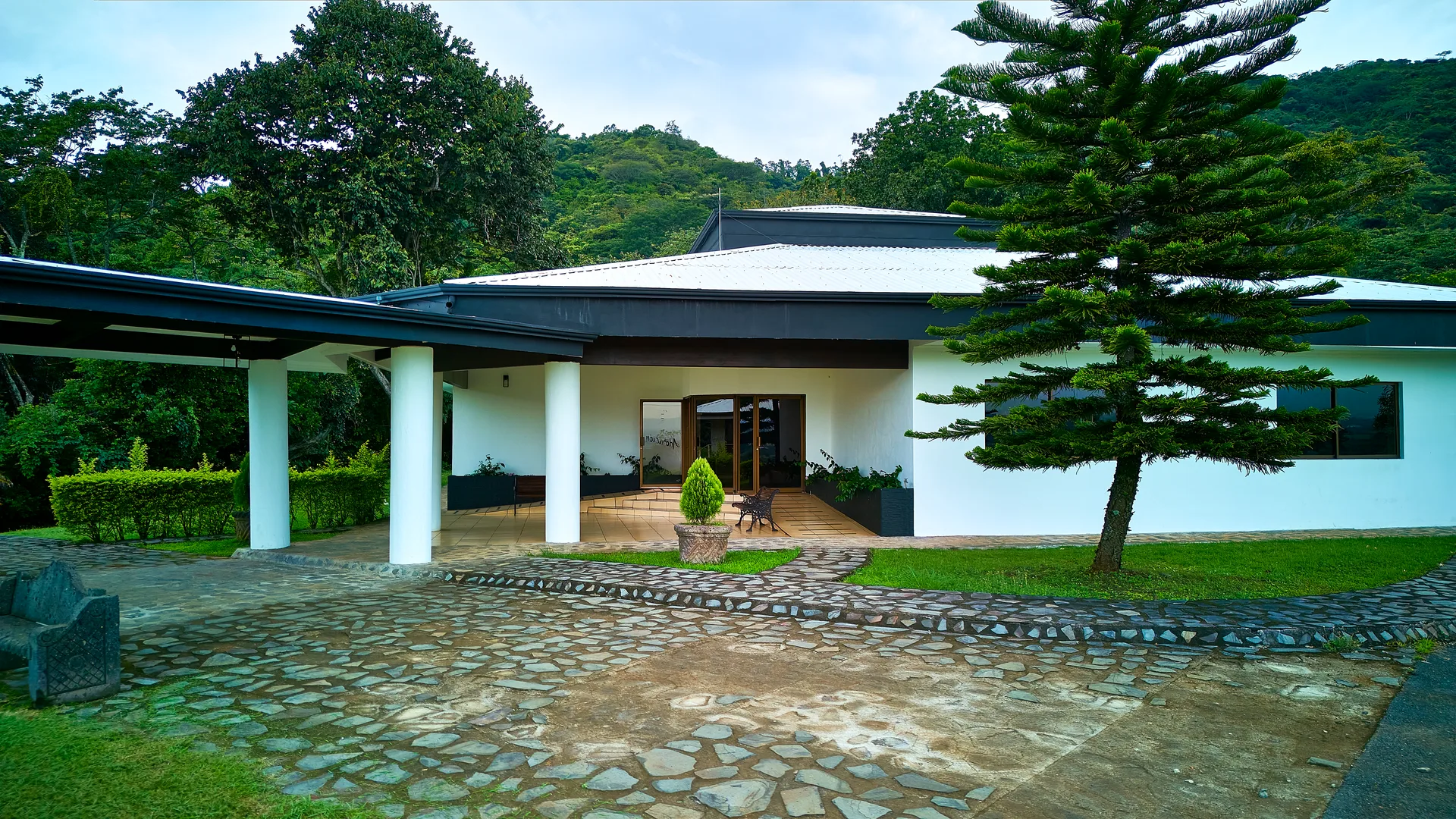 Las Brisas